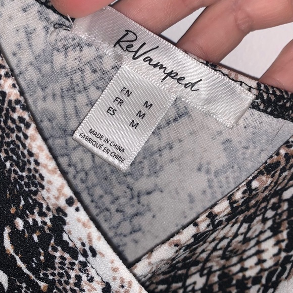 REVAMPED🤎 Snake Skin Dress. - Picture 8 of 8